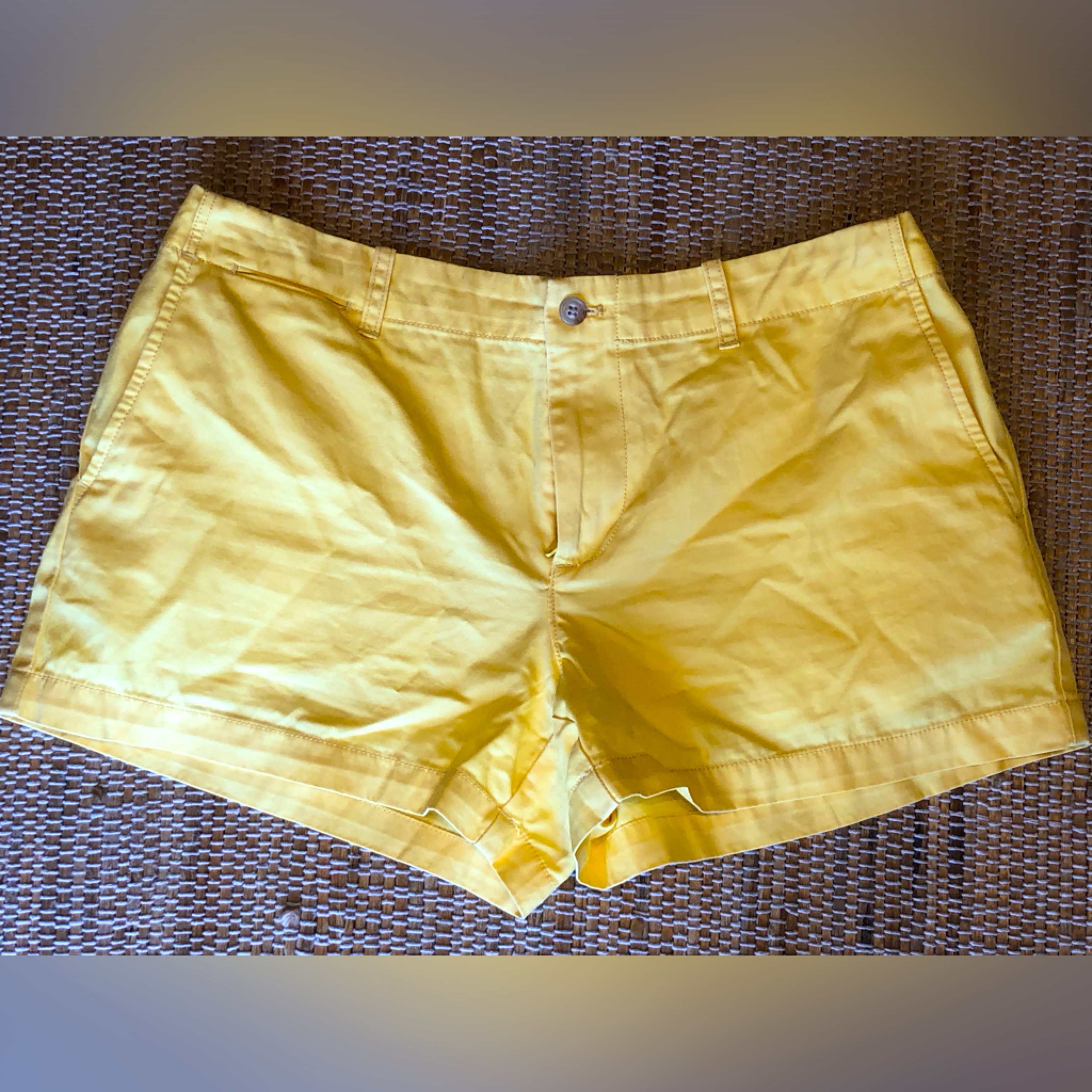 Ralph Lauren Blue Label S4 Yellow Shorts Look Brand New Ralph Lauren Blue Label S4 Yellow Shorts Look Brand New